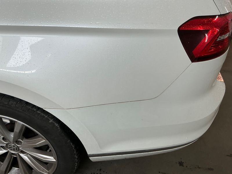 Volkswagen Passat 2.0 TDI Highline 4Motion BlueMotion Tech 2015 – снимка 25