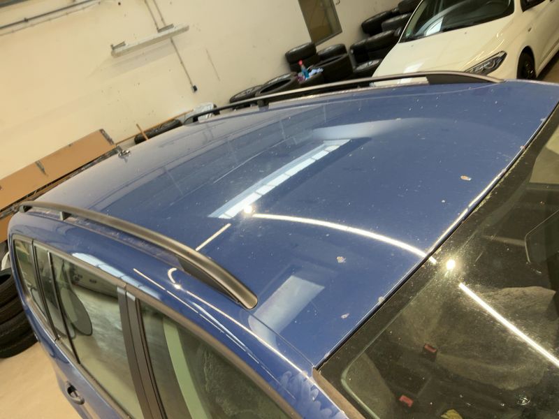 Volkswagen Touran 1.6 TDI Trendline 2011 – снимка 20