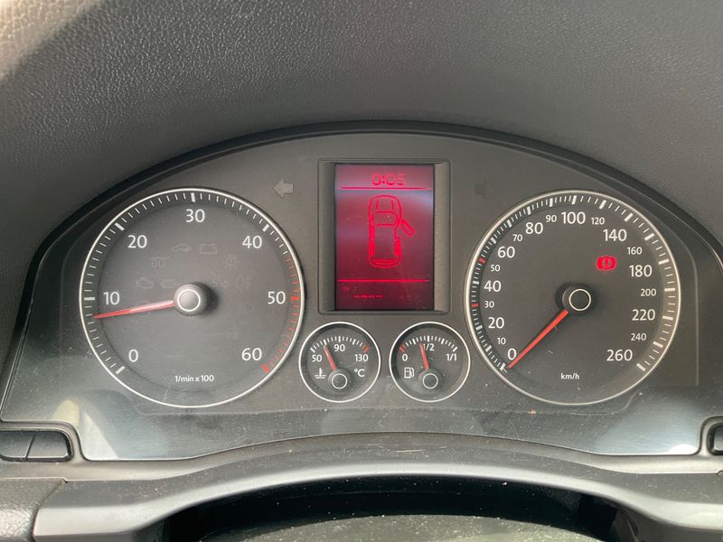 Volkswagen Golf V 2.0 TDI Sportline 2004 – снимка 4