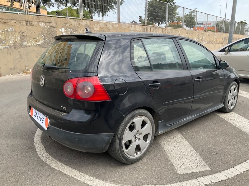 Volkswagen Golf V 2.0 TDI Sportline 2004 – снимка 2
