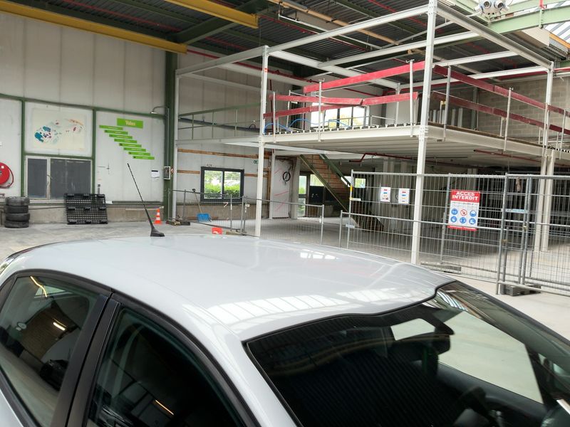 Peugeot 208 1.6 Blue-HDi Active 2015 – снимка 13