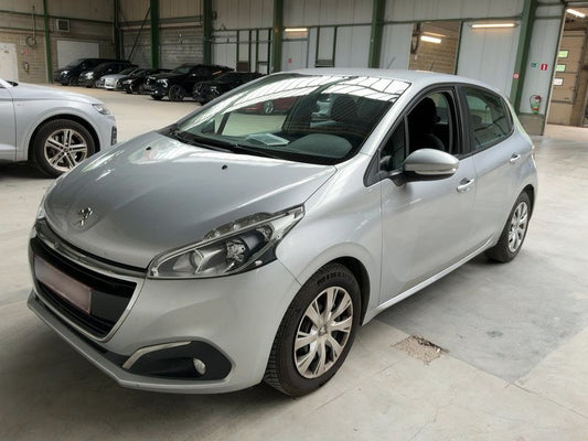 Peugeot 208 1.6 Blue-HDi Active 2015 – снимка 1