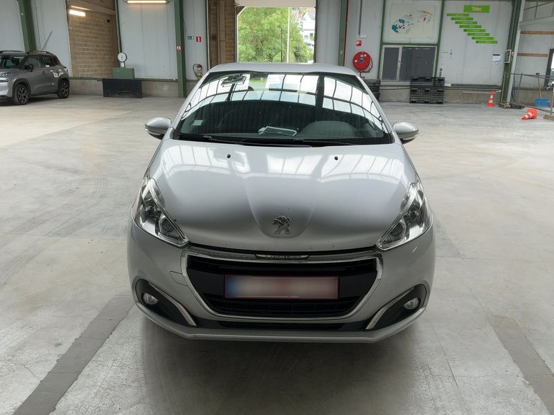 Peugeot 208 1.6 Blue-HDi Active 2015 – снимка 14