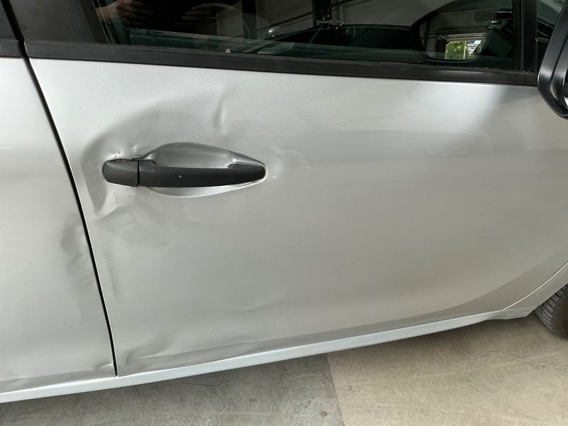 Peugeot 208 1.6 Blue-HDi Active 2015 – снимка 23