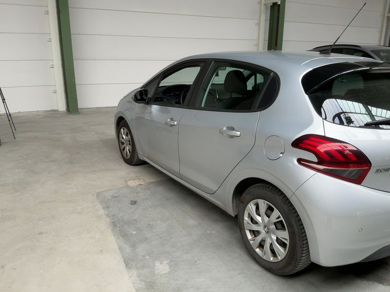 Peugeot 208 1.6 Blue-HDi Active 2015 – снимка 6