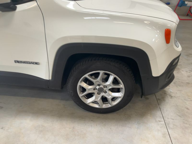 Jeep Renegade 1.6 M-Jet Limited Adventure Edition FWD 2016 – снимка 11