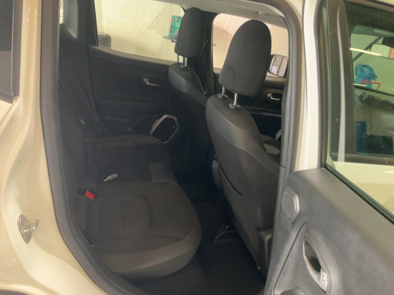 Jeep Renegade 1.6 M-Jet Limited Adventure Edition FWD 2016 – снимка 19