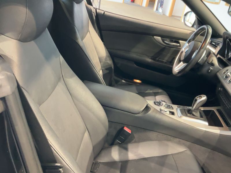 BMW Z4 sDrive 28i 2012 – снимка 17