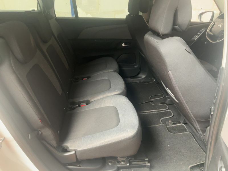 Citroen C4 Grand Spacetourer 1.5 Blue-HDi Business + 2020 – снимка 19
