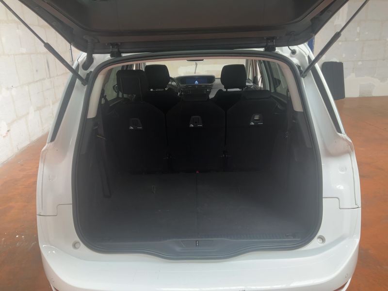 Citroen C4 Grand Spacetourer 1.5 Blue-HDi Business + 2020 – снимка 15
