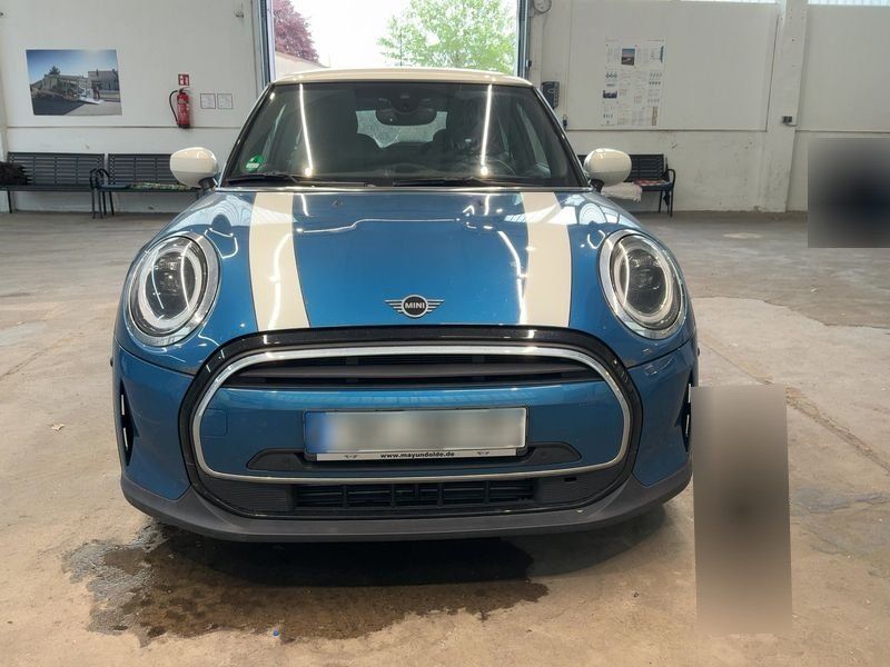 MINI Cooper Classic Trim 2023 – снимка 14
