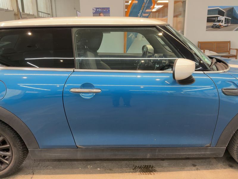 MINI Cooper Classic Trim 2023 – снимка 10