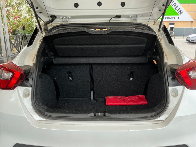 Nissan Micra 1.5 dCi N-Connecta 2018 – снимка 15