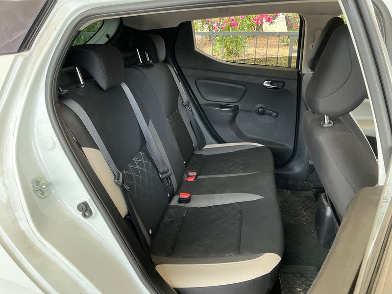 Nissan Micra 1.5 dCi N-Connecta 2018 – снимка 19