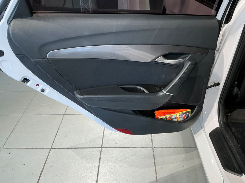 Hyundai i40 1.6 FIFA World Cup Edition 2014 – снимка 30