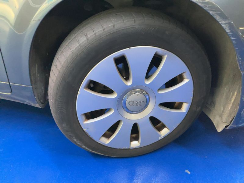 Audi A4 2.0 TDI 2005 – снимка 20