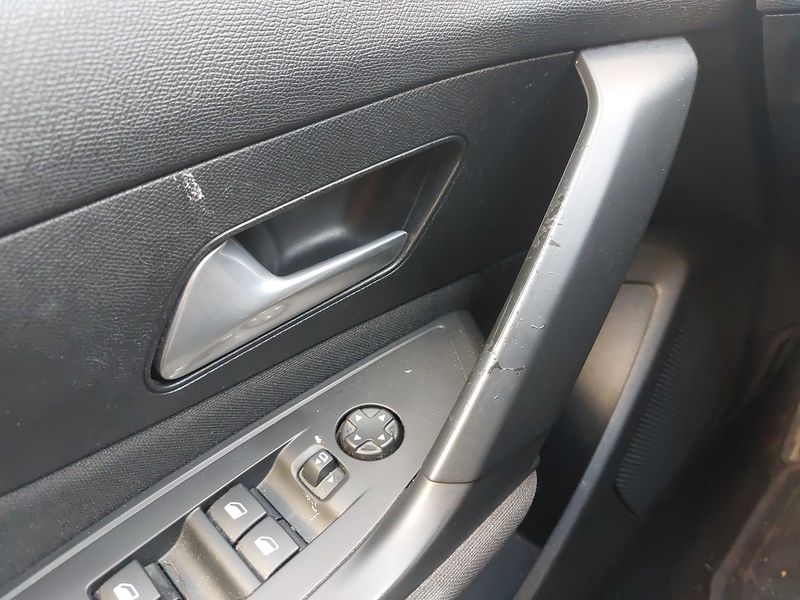 Peugeot 308 1.5 Blue-HDi Active Pack 2022 – снимка 34