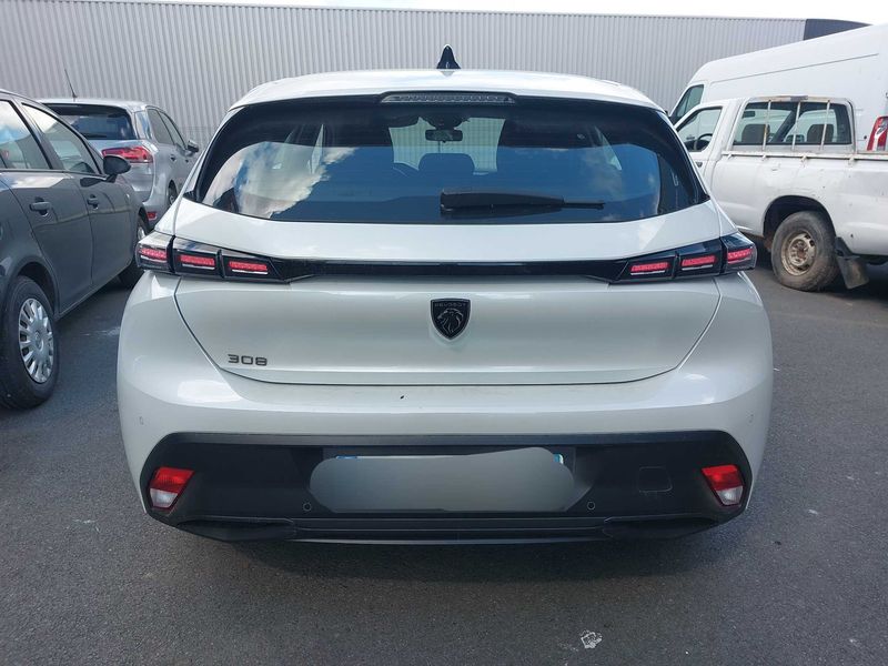 Peugeot 308 1.5 Blue-HDi Active Pack 2022 – снимка 4