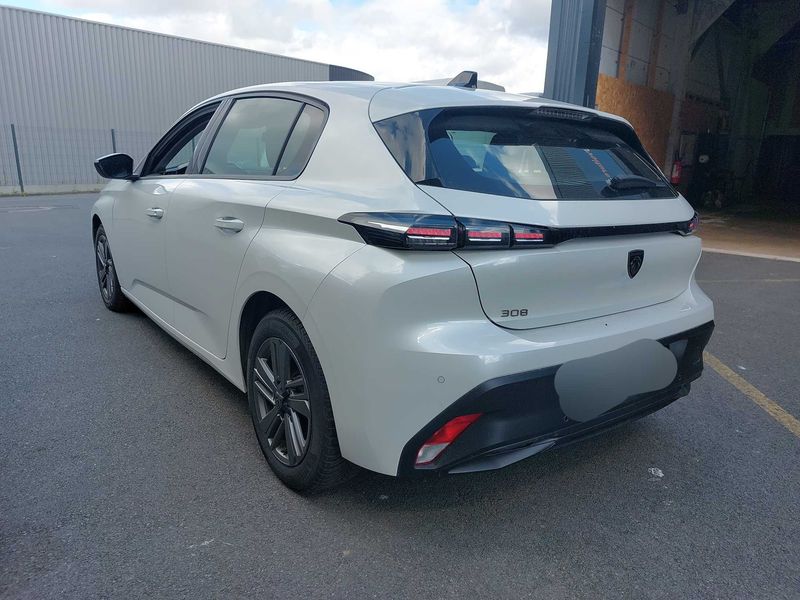 Peugeot 308 1.5 Blue-HDi Active Pack 2022 – снимка 3