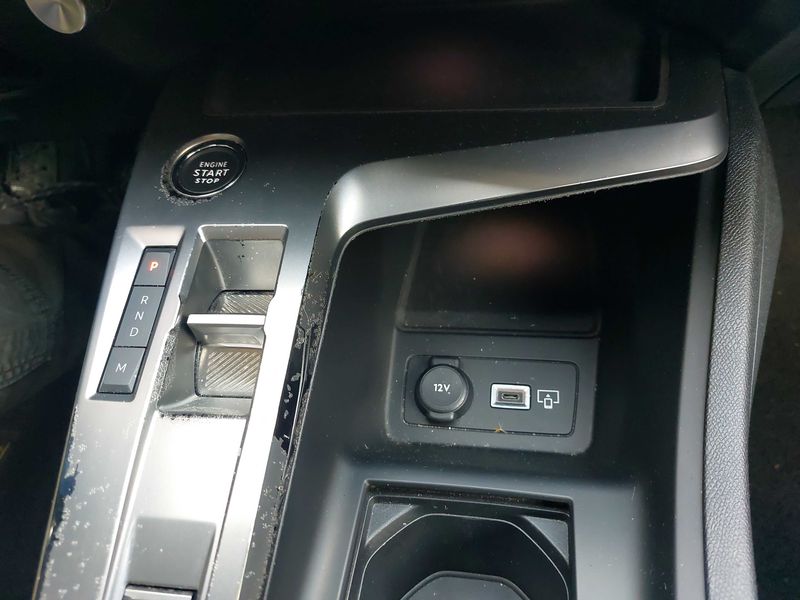 Peugeot 308 1.5 Blue-HDi Active Pack 2022 – снимка 33