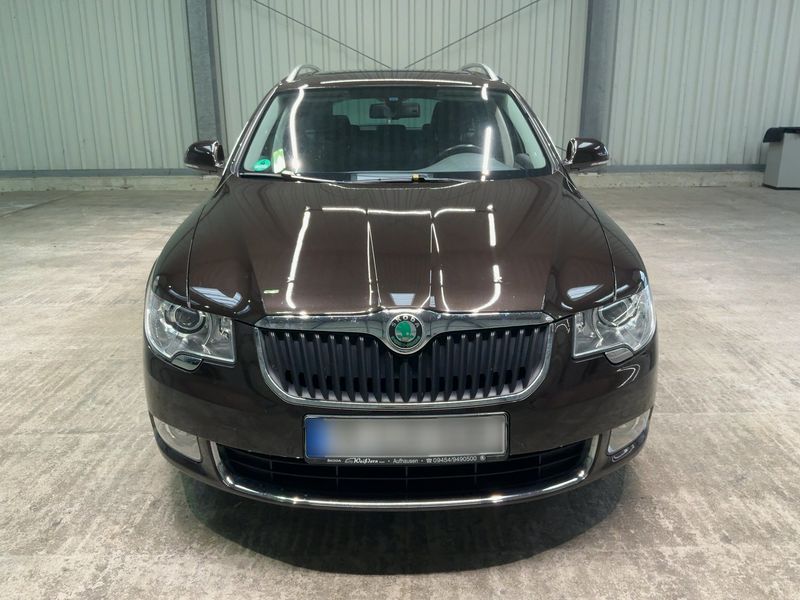 Skoda Superb 3.6 V6 FSI Elegance 4x4 2012 – снимка 14