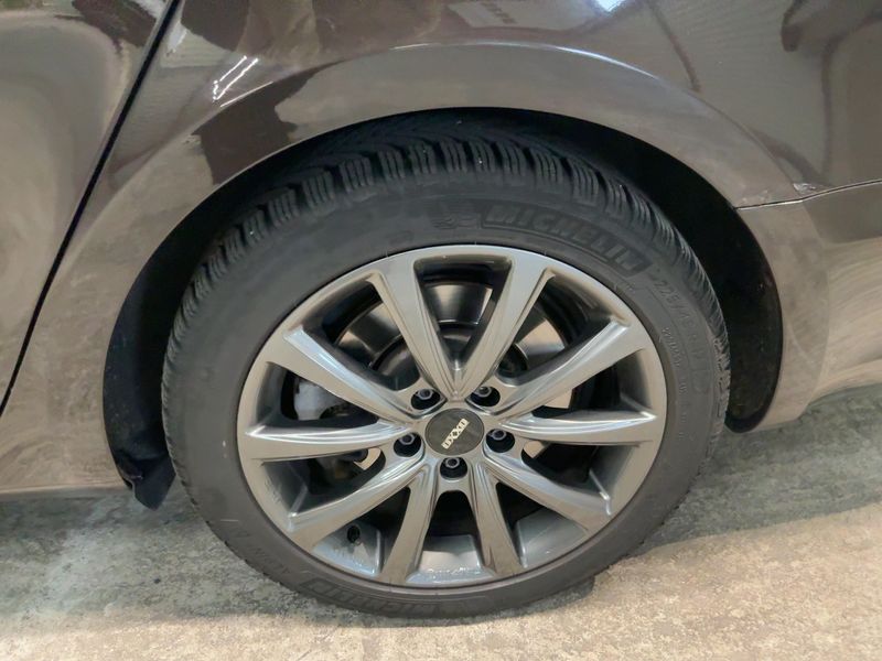 Skoda Superb 3.6 V6 FSI Elegance 4x4 2012 – снимка 5