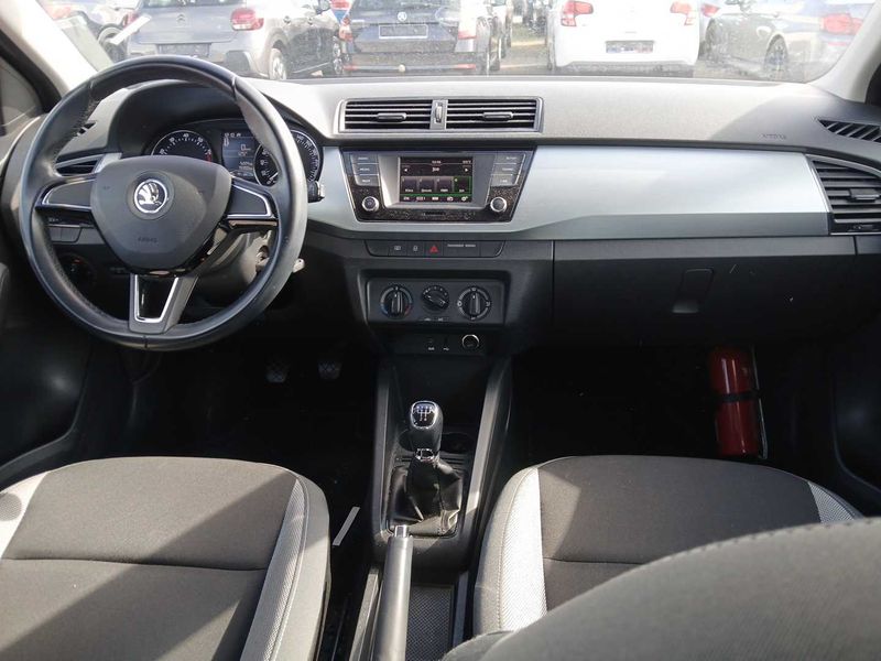 Skoda Fabia 1.2 TSI Ambition 2016 – снимка 11