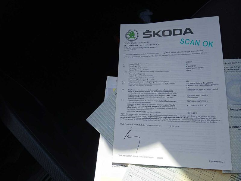 Skoda Fabia 1.2 TSI Ambition 2016 – снимка 23