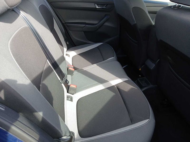 Skoda Fabia 1.2 TSI Ambition 2016 – снимка 13