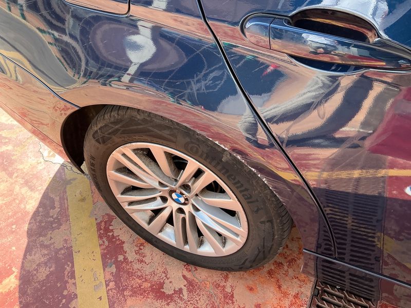BMW 3er 318d 2010 – снимка 22