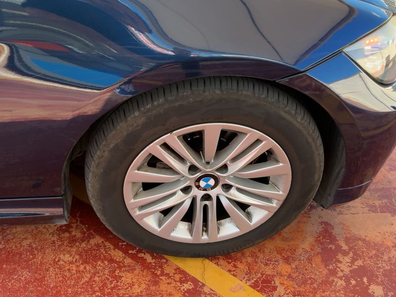 BMW 3er 318d 2010 – снимка 11