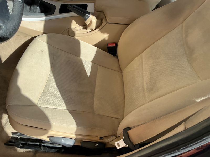 BMW 3er 318d 2010 – снимка 26