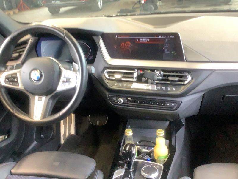 BMW 2er 220d Gran Coupe M Sport 2024 – снимка 17