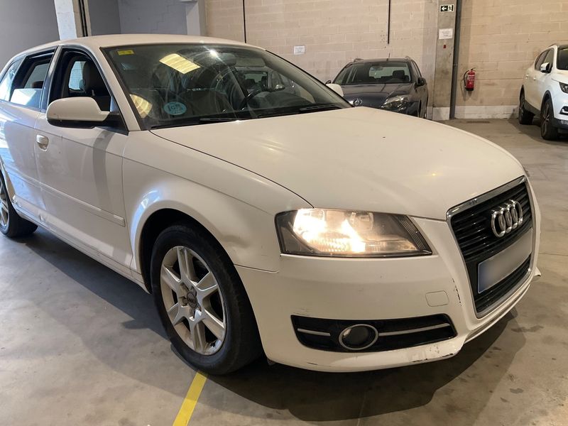 Audi A3 Sportback 1.4 TFSI Attraction 2010 – снимка 12