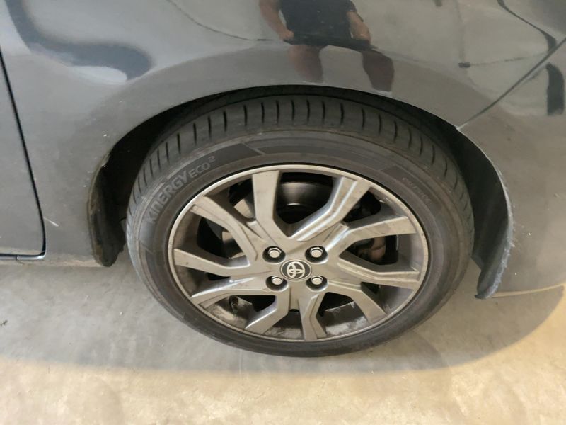 Toyota Yaris 1.5 Hybrid Design 2016 – снимка 11