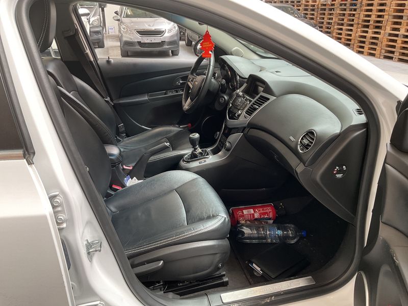 Chevrolet Cruze 1.8 LTZ 2012 – снимка 3