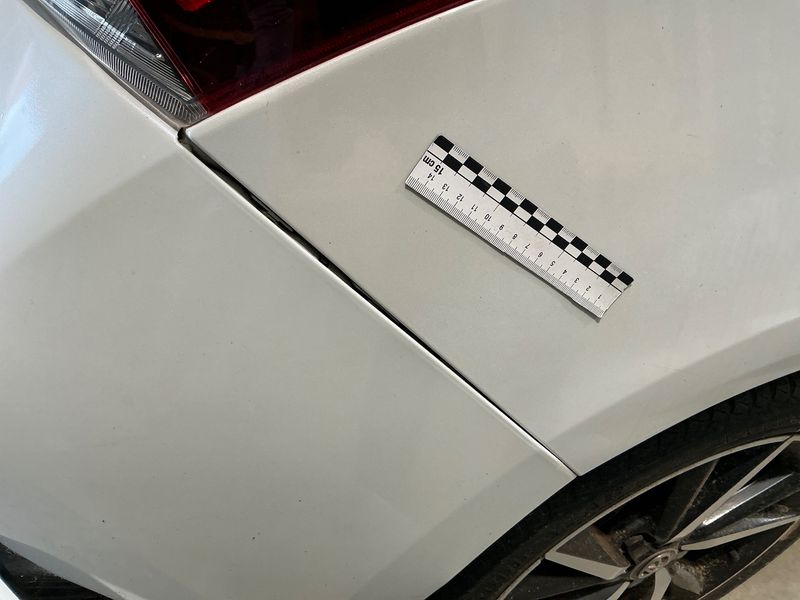 Toyota Auris 1.8 Hybrid Collection 2019 – снимка 24