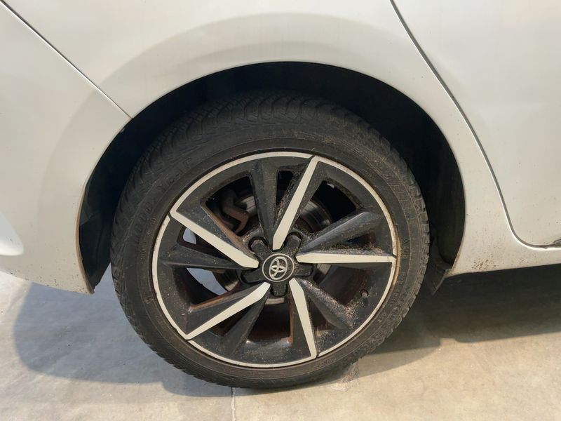 Toyota Auris 1.8 Hybrid Collection 2019 – снимка 9