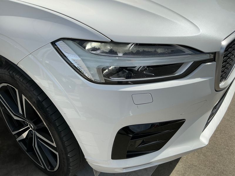 Volvo XC60 2.0 D4 R Design AWD 2017 – снимка 25