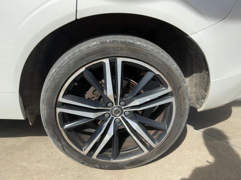Volvo XC60 2.0 D4 R Design AWD 2017 – снимка 5