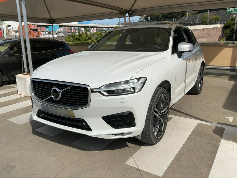 Volvo XC60 2.0 D4 R Design AWD 2017 – снимка 1
