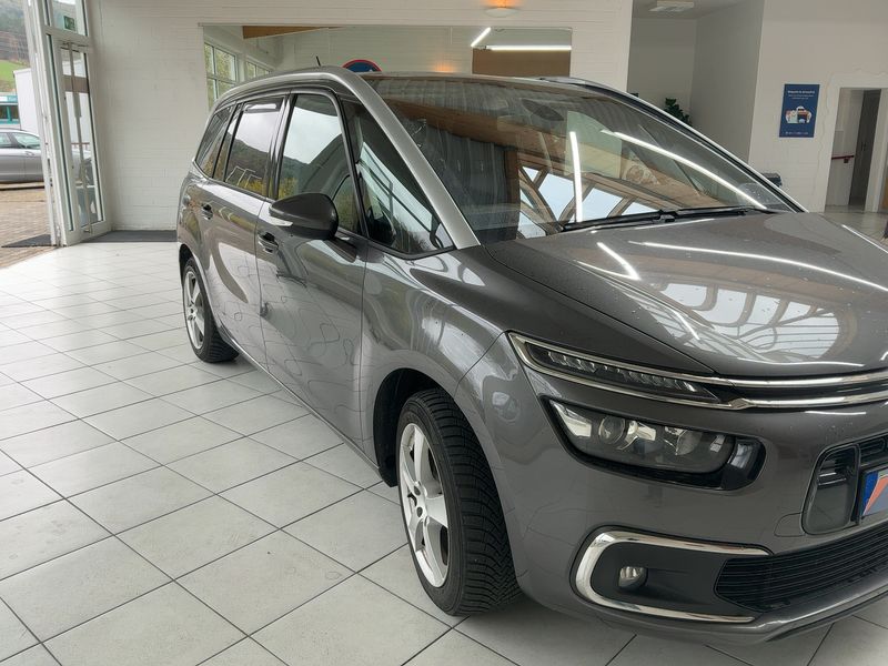 Citroen C4 Grand Picasso 1.6 Blue-HDi Selection 2018 – снимка 12