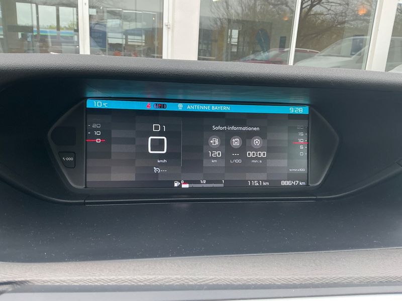 Citroen C4 Grand Picasso 1.6 Blue-HDi Selection 2018 – снимка 19