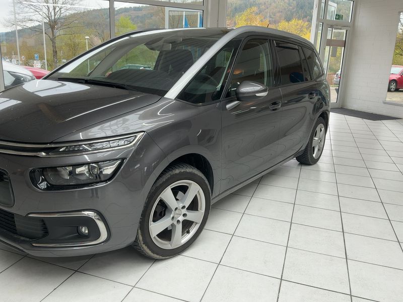 Citroen C4 Grand Picasso 1.6 Blue-HDi Selection 2018 – снимка 2