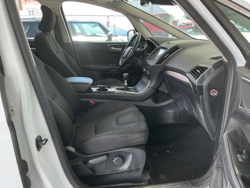 Ford S-Max 2.0 TDCi Titanium 2018 – снимка 16