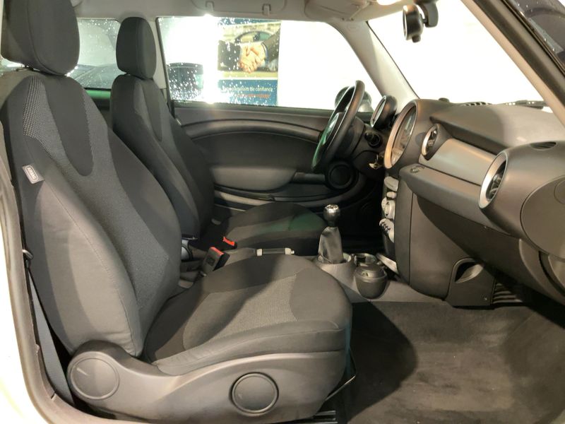 MINI Cooper D 2008 – снимка 16