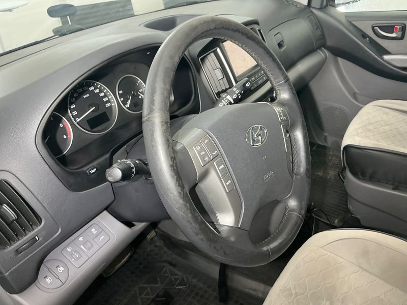 Hyundai H1 2.5 CRDi Travel Trend 2017 – снимка 36
