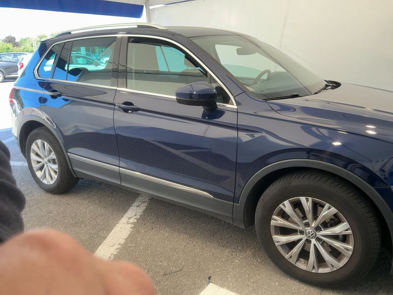 Volkswagen Tiguan 1.6 TDI Business BlueMotion Tech 2018 – снимка 12