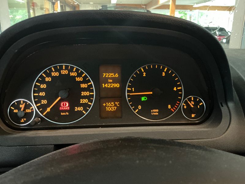 Mercedes-Benz A-Klasse A 180 CDI Avantgarde 2012 – снимка 4