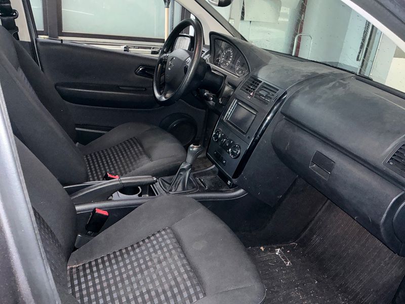 Mercedes-Benz A-Klasse A 180 CDI Avantgarde 2012 – снимка 3